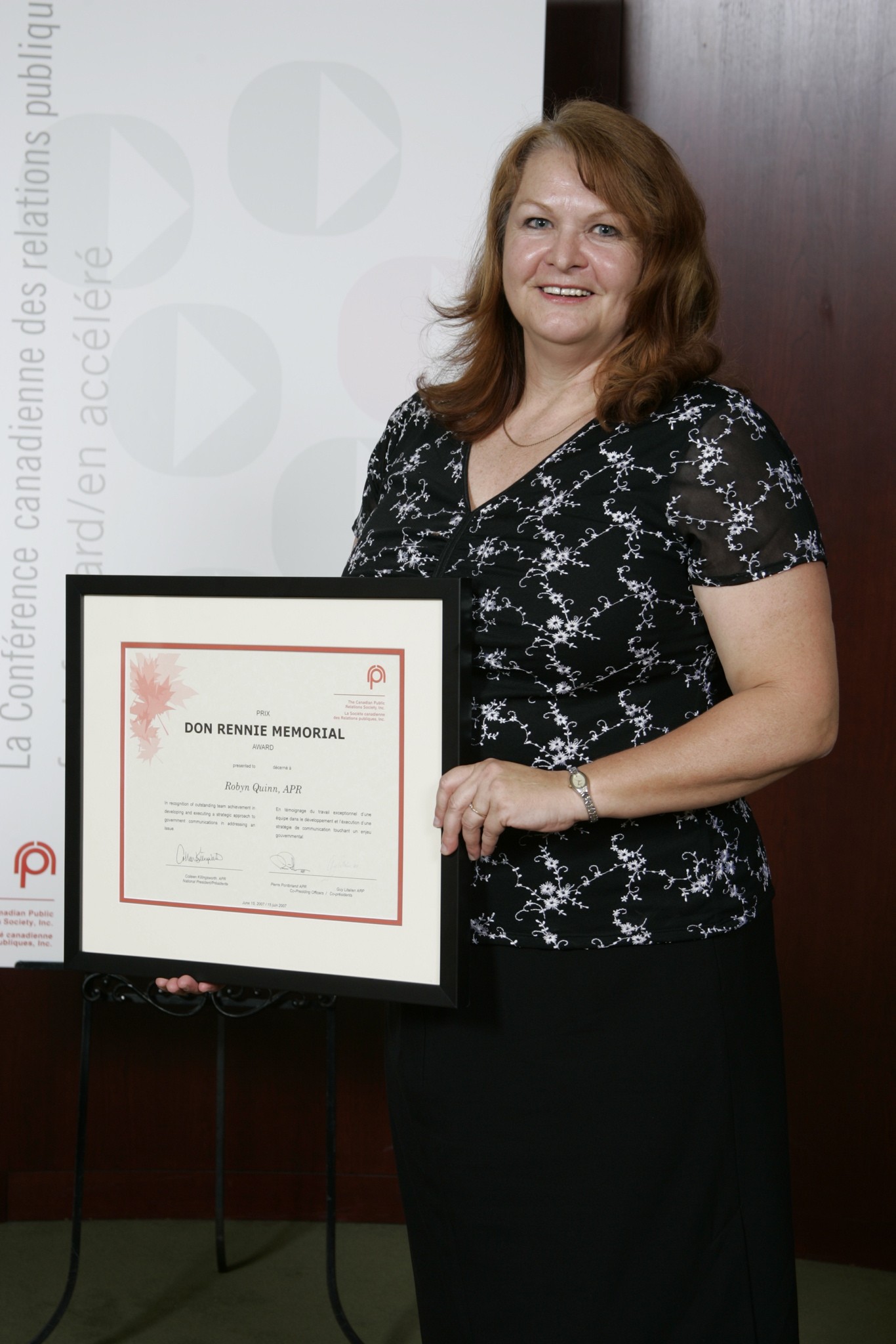 Robyn Quinn Recipient of the Canadian Public Relations Society Don Rennie Memorial Award